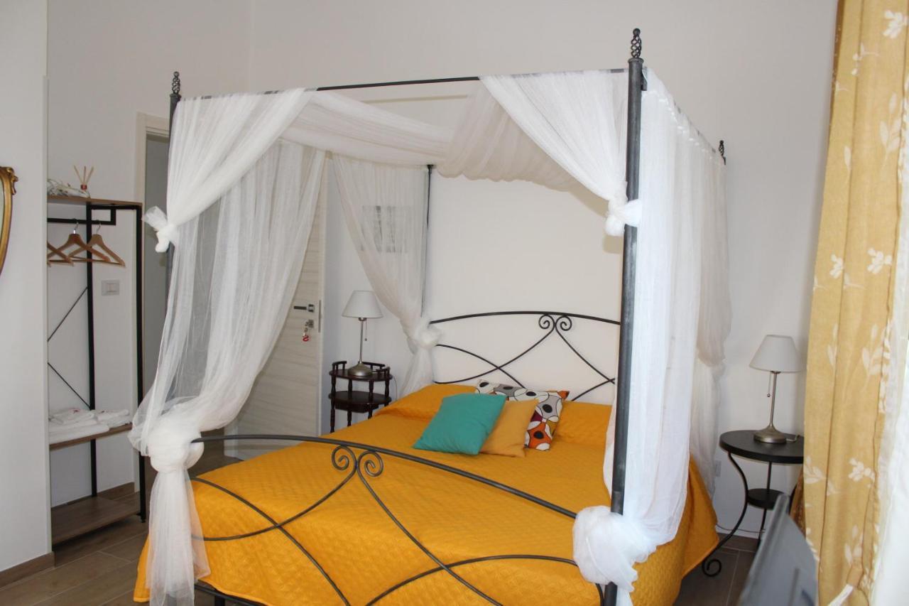 Coco & Lisbeth Bed And Breakfast Brindisi Eksteriør billede